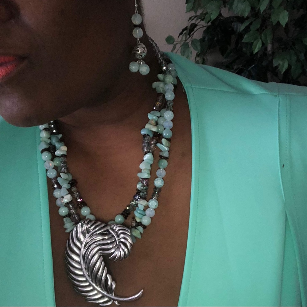 Luxurious Jade & Jasper Italian made necklace set!